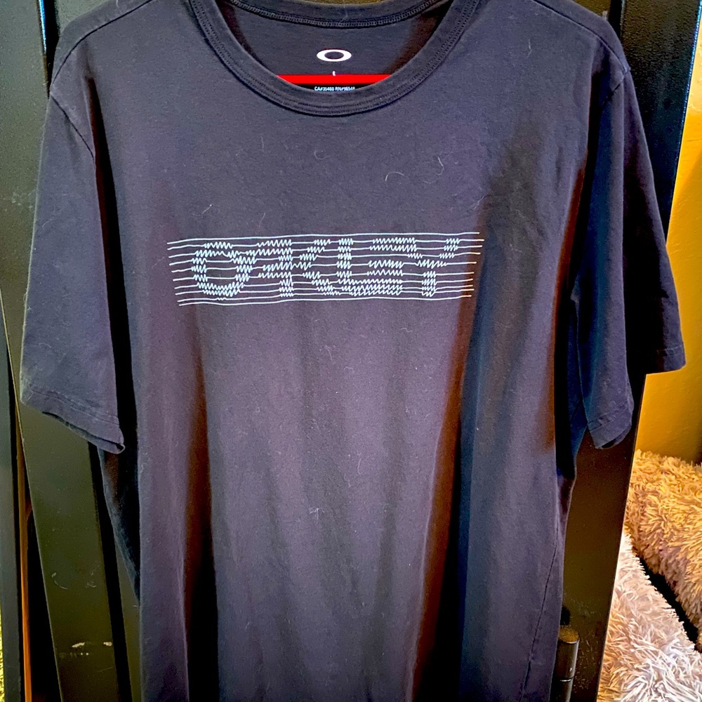 Oakley T-Shirt
